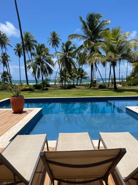 Beachfront house in Praia do Forte, with cook - Image 1