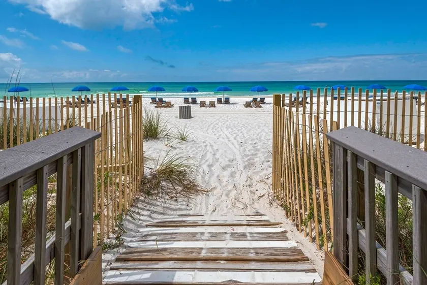 Coastal comfort on the beach - Image 1