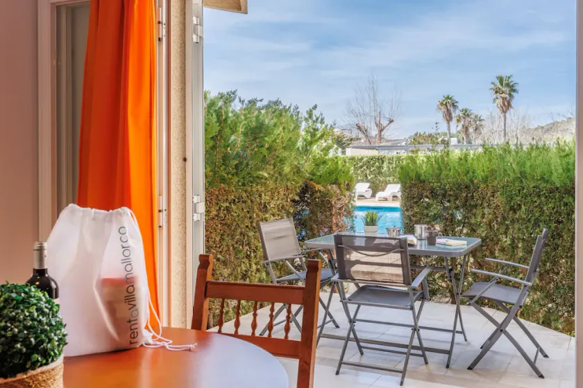 Apartment near the beach - Image 1