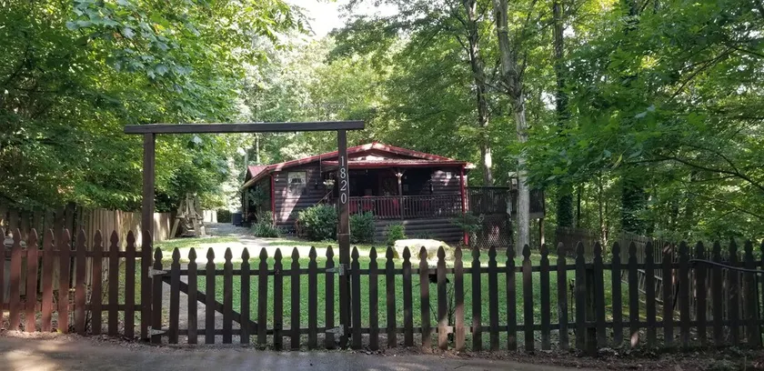 Abgeschiedene Hütte 3Bed / 3Bath Max 6 Personen 2 King Masters, 15 Minuten nach Nashville - Image 1