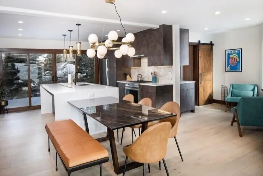 Bring your dog!  Immaculate 3bed/2.5ba Homestead private home abuts open space. - Image 1