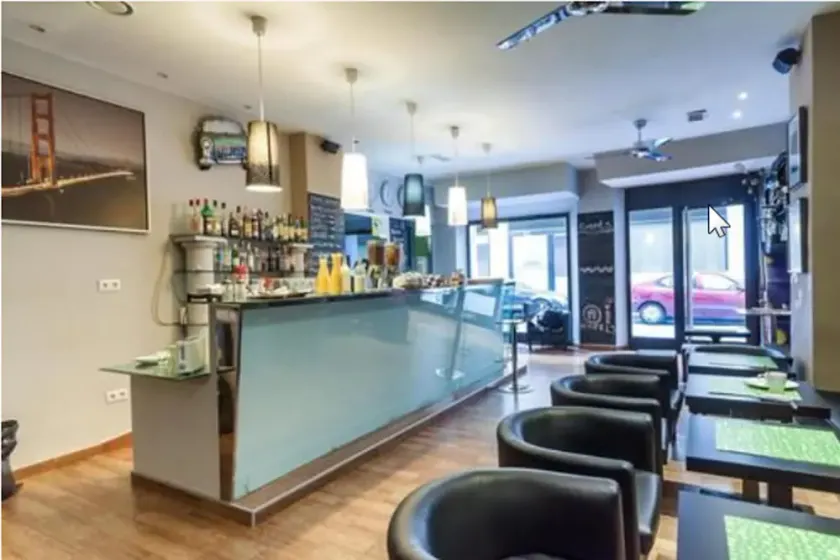 Feel Hostels Soho Malaga - Image 1