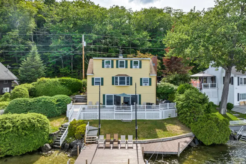 Winnipesaukee Waterfront On Meredith Bay with U Shaped Dock Sleeps 10 - Image 1