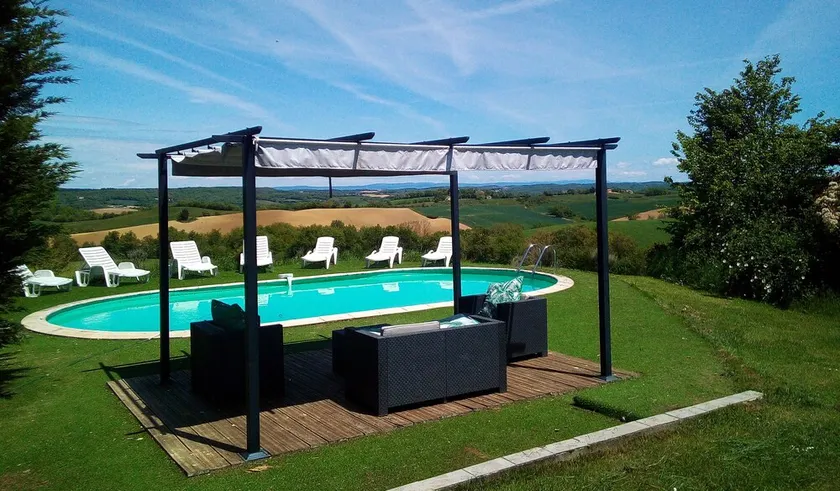 Polfages où les montagnes rencontrent la mer, 3 gîtes avec piscine et vue imprenable - Image 1