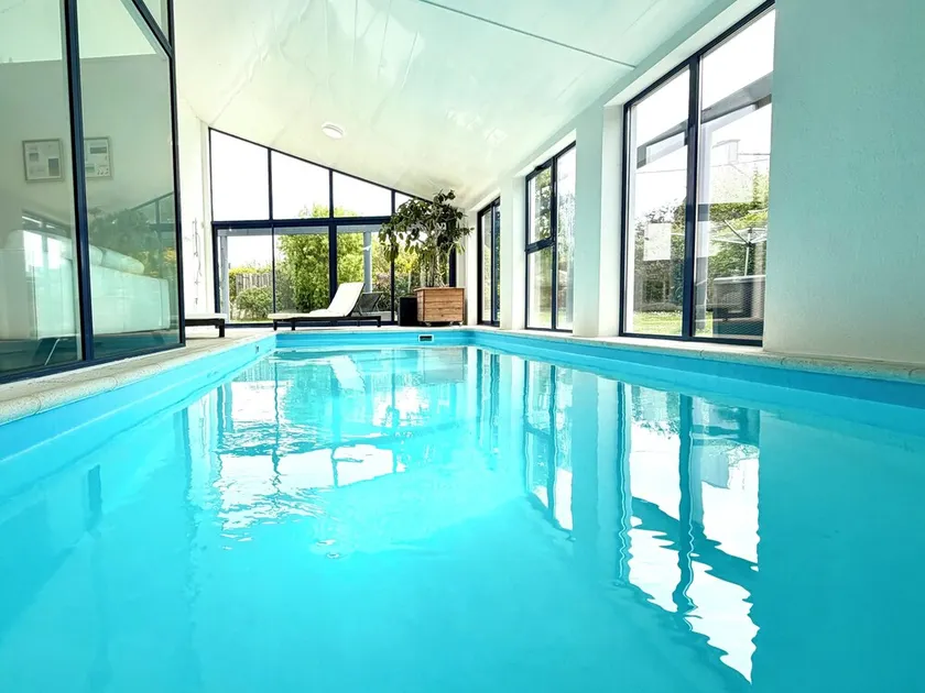 Villa di lusso, piscina riscaldata a 30 °, spa a 37 °, spiaggia di 200 m e sentieri - Image 1