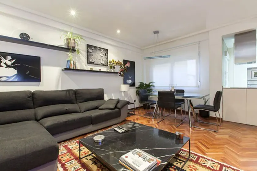 Luxury Flat in Madrid center - Image 1