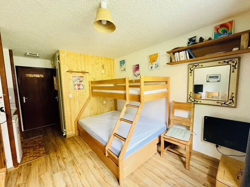 Charming Studio In The Heart Of Saint Chaffrey - Image 1