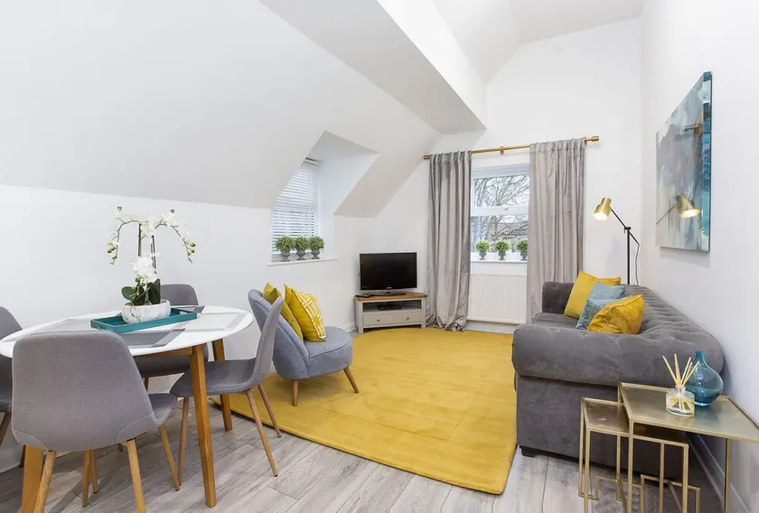 1 Bedroom City Centre Holiday home - Image 1