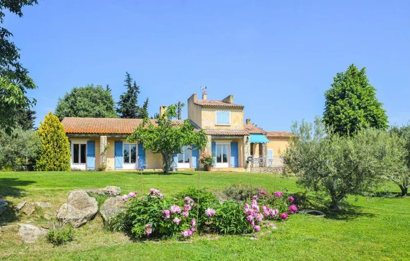 Cozy Home In Lançon-Provence - Image 1