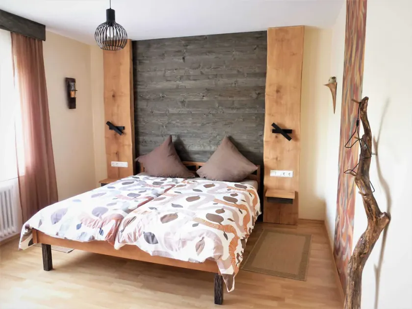 4-stjernet lejlighed Kellerwald med 2 soveværelser og en stor balkon - Lejligheder Finke - Image 1