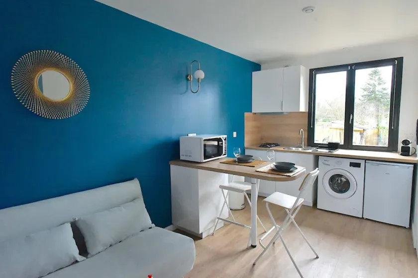 Studio Atypique, Refait à Neuf, Tout Équipé - Image 1