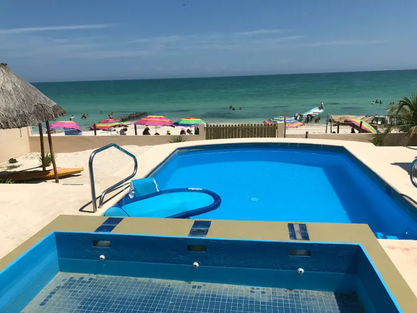 Casa de frente para a praia para toda a família para desfrutar da área cultural mais segura! - Image 1