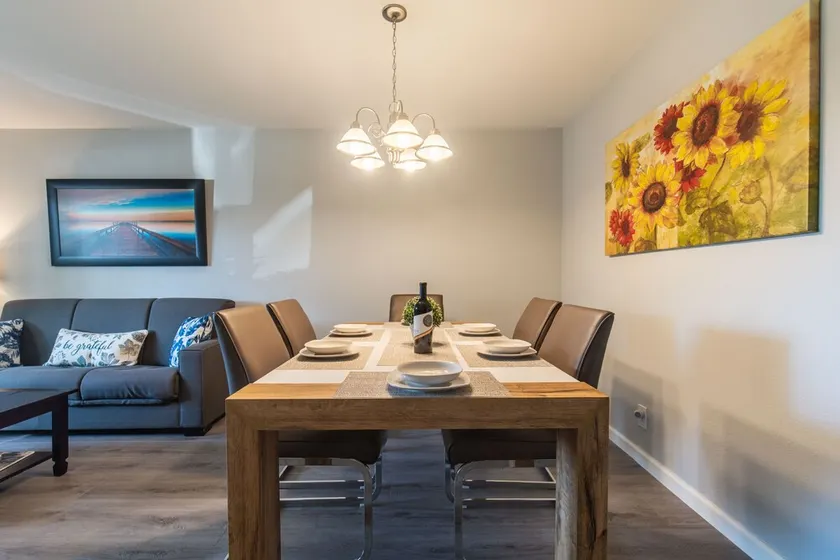 Nouveau! Idéalement situé maison de la Silicon Valley 4BR - Image 1