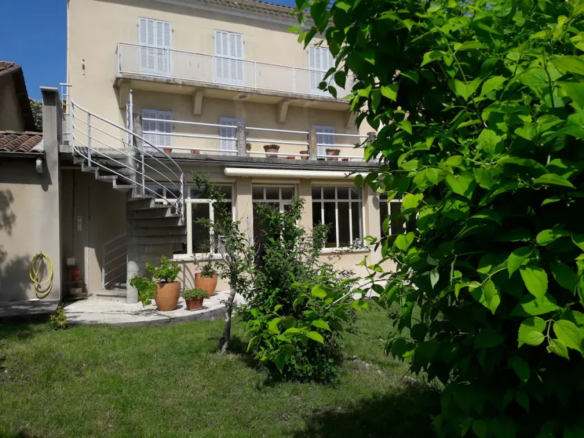 Le Fontauris, rez de jardin pour 4 personnes au coeur de Forcalquier - Image 1