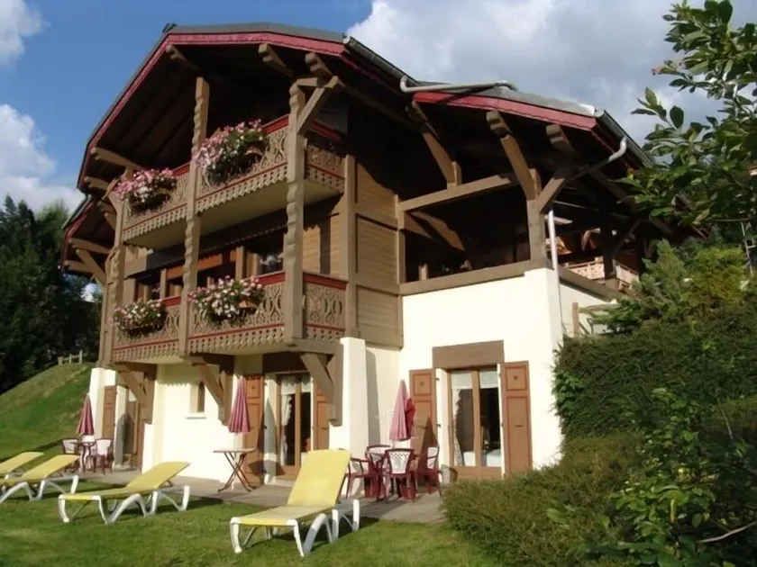 Les Chalets d'Adelphine & SPA - Image 1