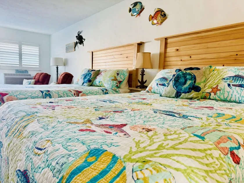 Beachside Unit 12 - Key Colony - Image 1