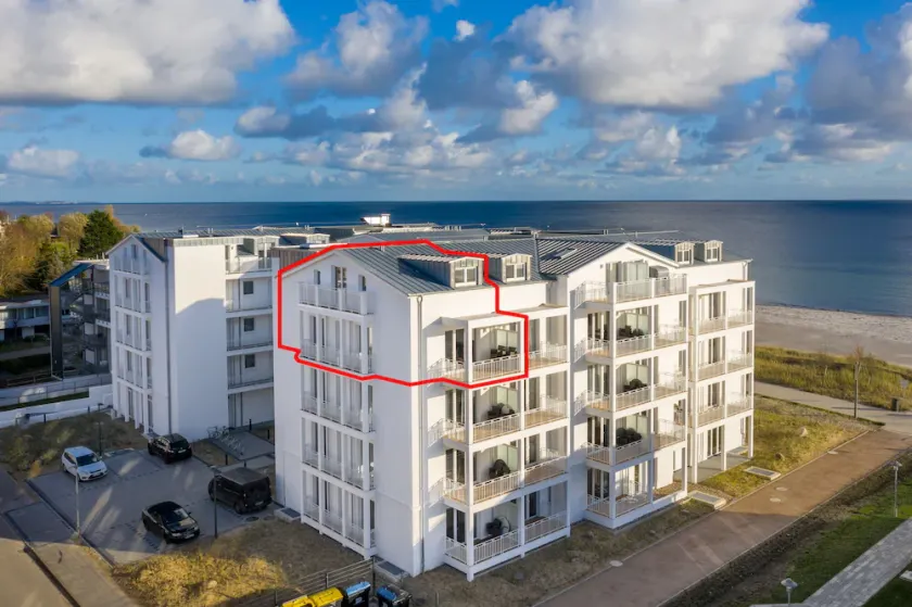 Hochwertiges Penthouse Über Zwei Ebenen mit Galerieschlafzimmer und Meerblick - Image 1