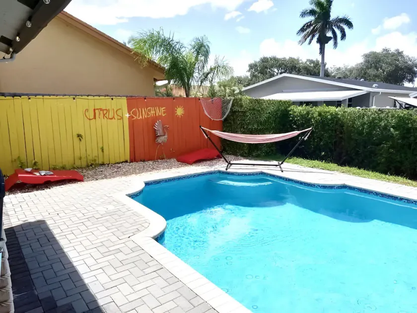 Home Near Hollywood Beach/ Backyard Oasis w/ Heated Pool - Image 1