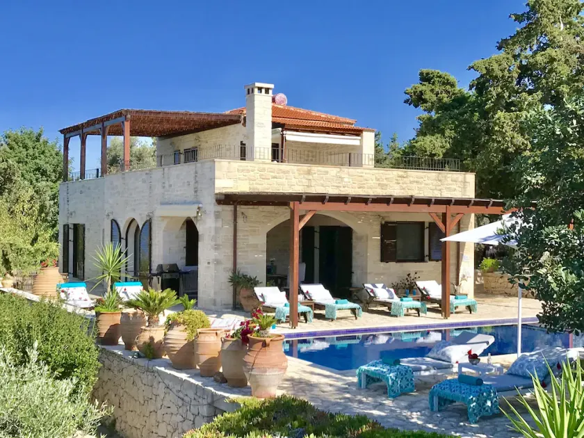 Villa LaMori in a quiet location with a heatable pool and a beautiful garden - Image 1