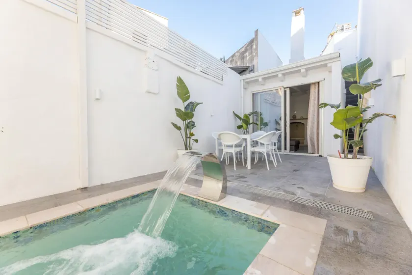 Casa Charme - Image 1