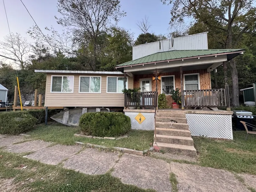Stor hytte ved floden Osage i Tuscumbia, MO - Image 1