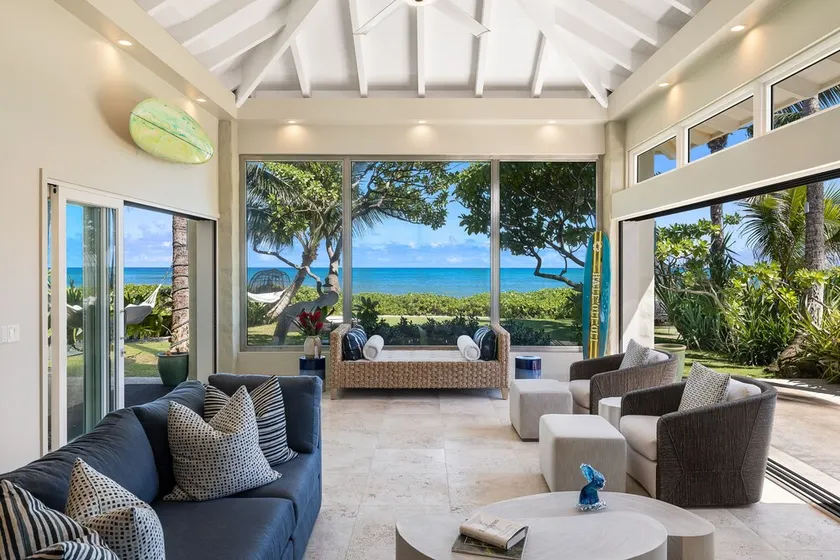 Luxury beachfront villa on a world class beach in Kailua, HI - Image 1
