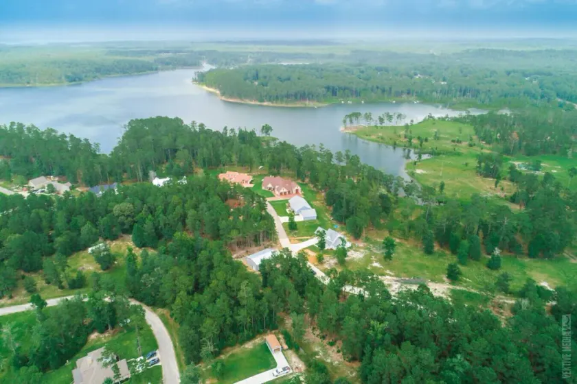 Cove's Escape - Waterfront at Lake Sam Rayburn - Image 1