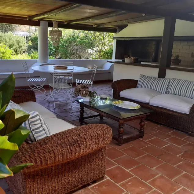 Villa by the sea, relaxing - Image 1