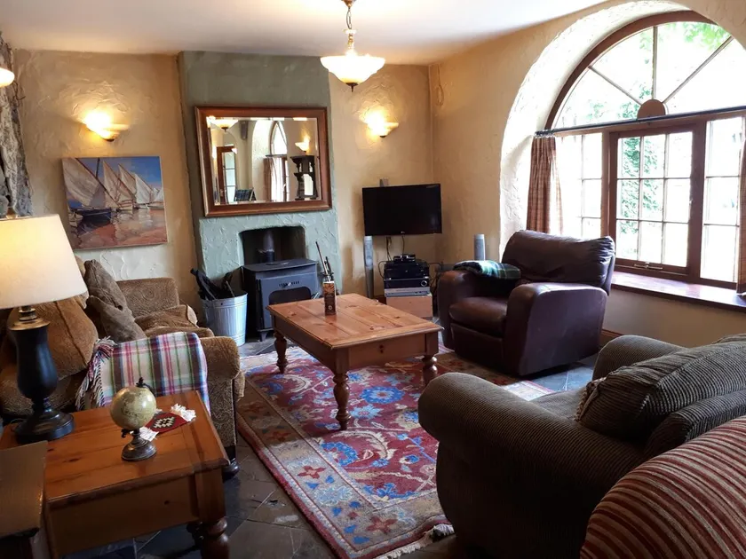 Amazing Courtyard - The Loft en The Priory Killarney Courtyard Cottages - Image 1