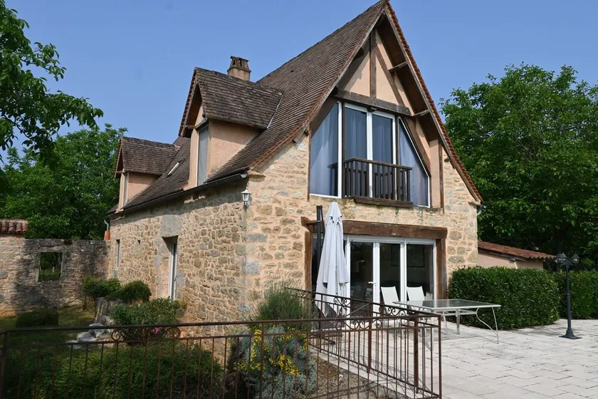 Maison de caractère avec vue exceptionnelle sur la vallée de la Dordogne - Image 1