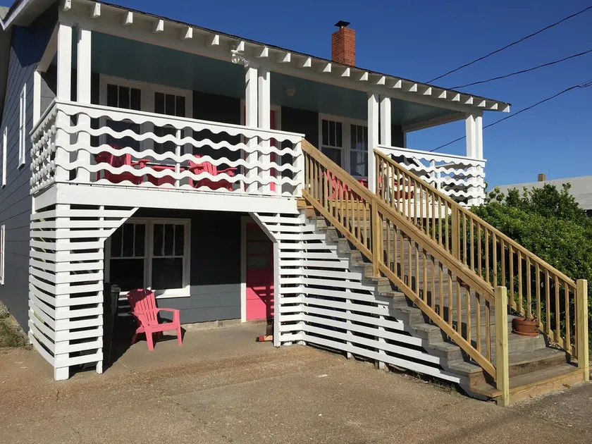 Super Cute, Cozy, Historic Sea Spray Cottage #5 - Image 1