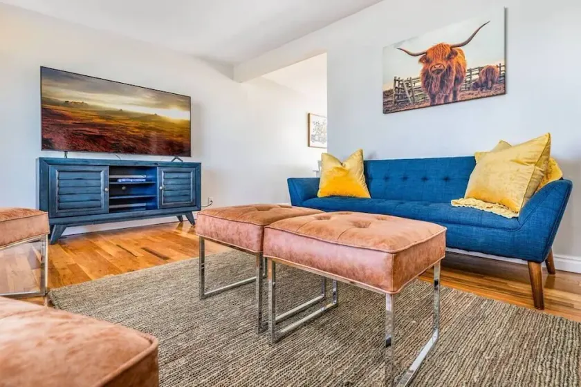 Prime Location Remodeled Rambler Near Cottonwood Canyons - Image 1