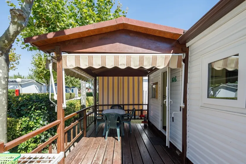Bungalow 'A' con piscina privada, terraza privada y Wi-Fi - Image 1