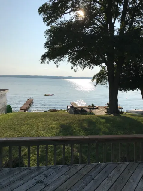 Luxusferienhaus am Wasser direkt am Hubbard Lake - East Shore - Image 1
