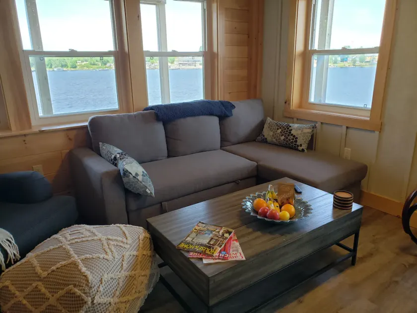 Fabulous New Georgian Bay Cottage on the  water! - Image 1