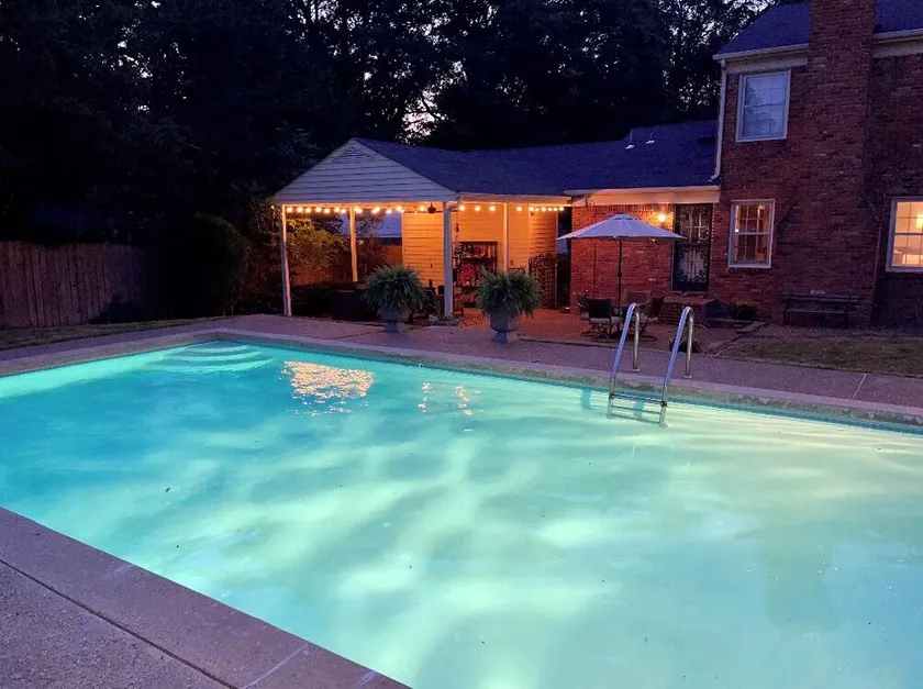 Eclectic 4 Bedroom Getaway with Private Pool! - Image 1
