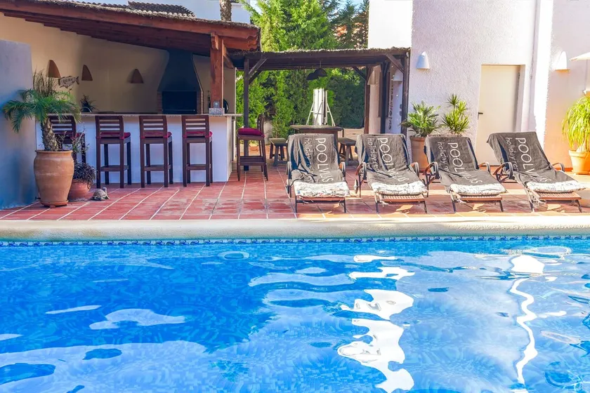 Villa grande e confortevole a Moraira, Costa Blanca, in Spagna  con piscina riscaldata per 8 persone - Image 1