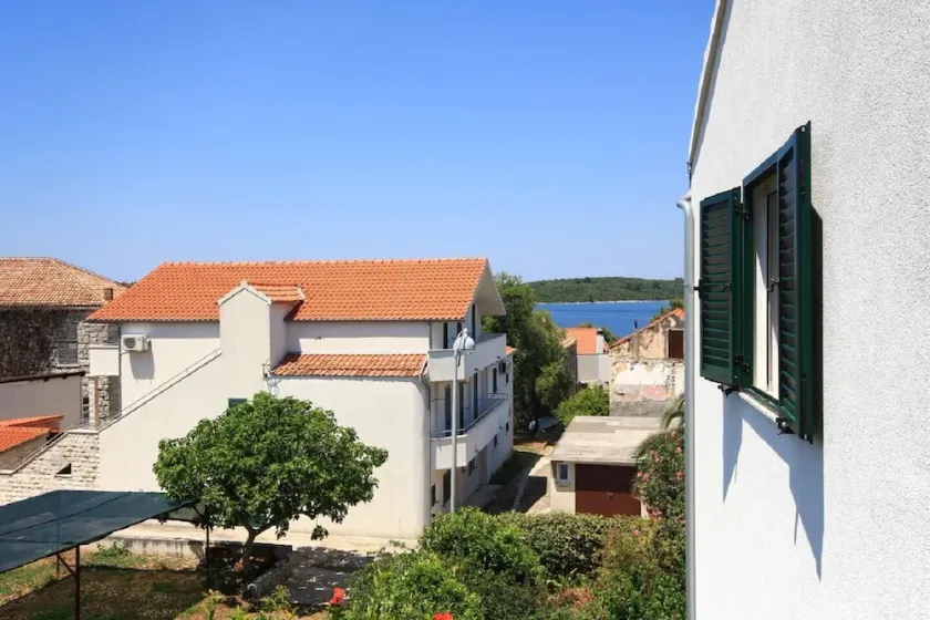 Apartment Ljube - Image 1