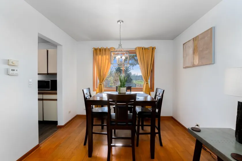 Extended Stay Naperville FHS Rental - Knoll Dr - Image 1