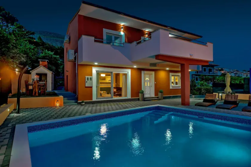 NOUVEAU! Villa de luxe Dream avec piscine privée de 32 m² et 4 chambres, près de Split - Image 1