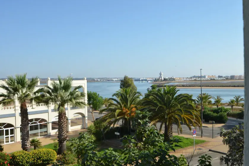 EL FARO 60 - One Bedroom Apartment, Sleeps 3 - Image 1