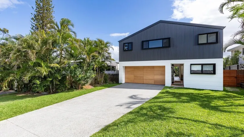 67 Weyba St Sunshine Beach - Image 1