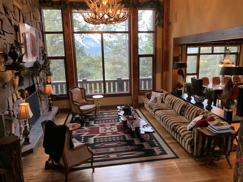 One Of A Kind Mountain Home With Gorgeous  mountain Views - Image 1