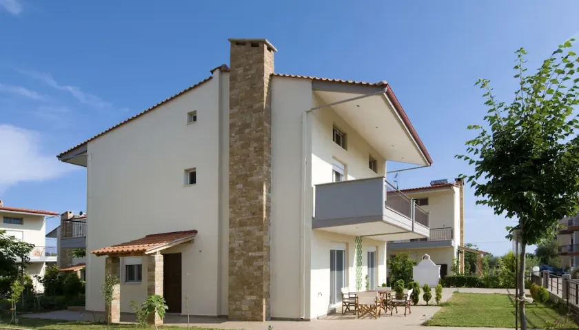 Beautiful villa close to the beach - Image 1