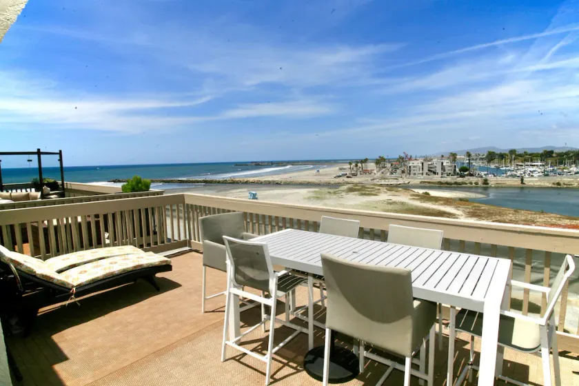 ** Nouvelle inscription ** ENTIEREMENT REMISELE -2 Condo Story - VUE PANORAMIQUE SUR L'OCEAN - F311 - Pacific Surf Shack - Image 1