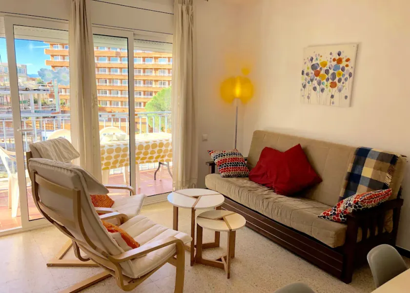 APARTAMENTOS AQUARIUM (REF 31). NEXT TO THE BEACH. RENOVATED. - Image 1