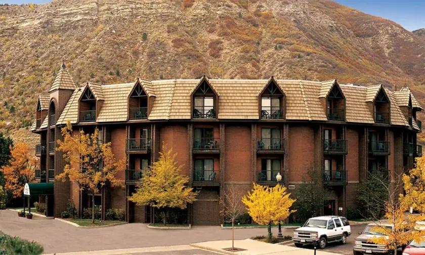 Beautiful Hotel in Durango 1BD - Image 1