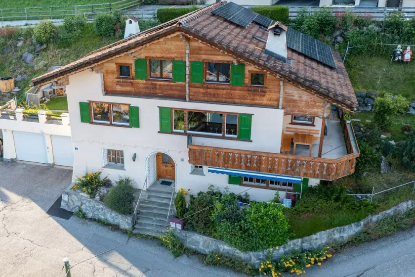 Sunny 6.5-room-house (170 m2) for up to 11 with beautiful panoramic view - Image 1