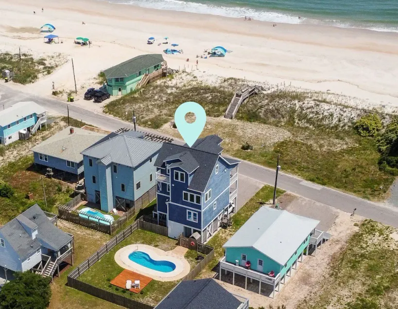 Experience un-obstructed ocean views in this spacious 4-bedroom home, Big Blue, perfect for families - Image 1