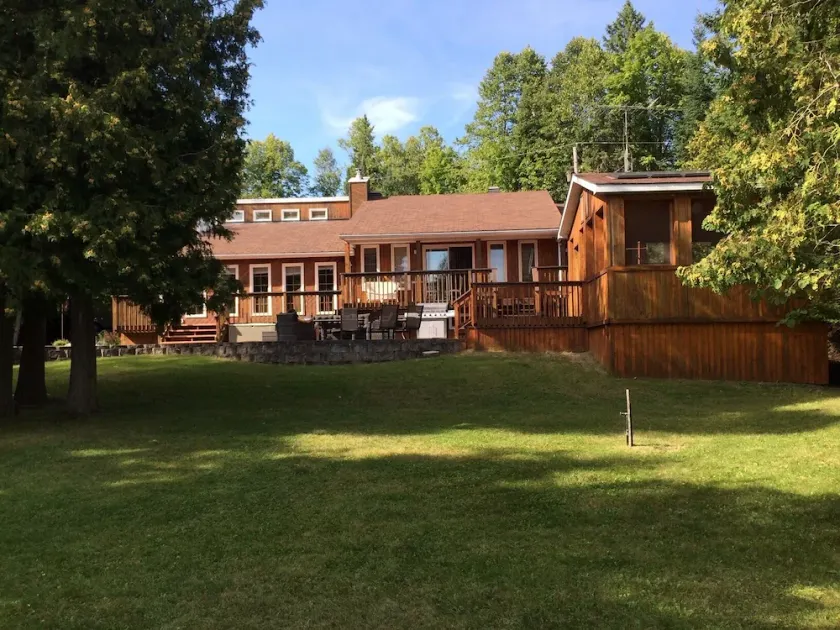 White Lake-Ufergegend-Vierjahreszeitenhaus - Image 1